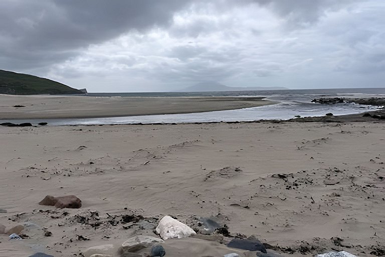 Bunowen, Louisburgh, Walk to the Beach!