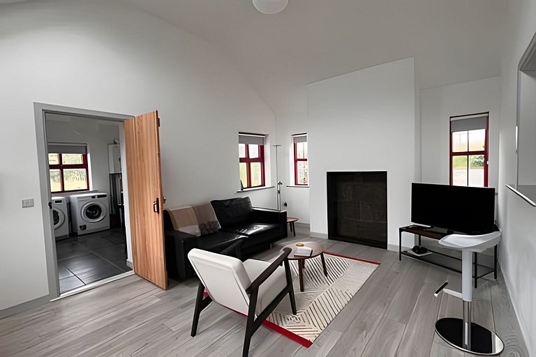 Bunowen, Louisburgh, Walk to the Beach!