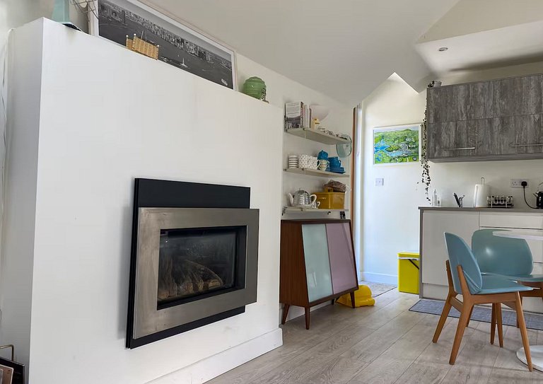 Cosy Newport Apartment, Sleeping 3