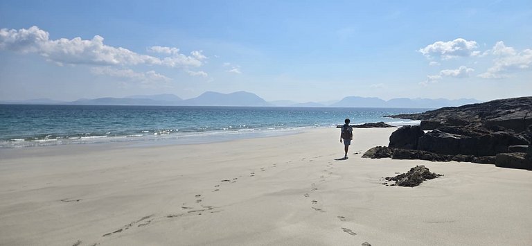 Bunowen, Louisburgh, Walk to the Beach!